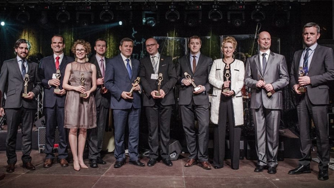 Organizatorzy i laureaci Plebiscytu Złoty Bankier 2012