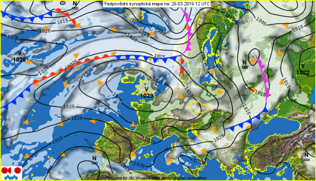 Początek tygodnia przyniesie dalsze ochłodzenie. Nie unikniemy przelotnych opadów.