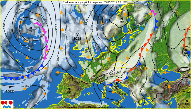 Koniec tygodnia będzie chłodny, pochmurny, z opadami deszczu.