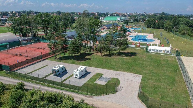 Camper Park przy ul. Bursaki w Krośnie.