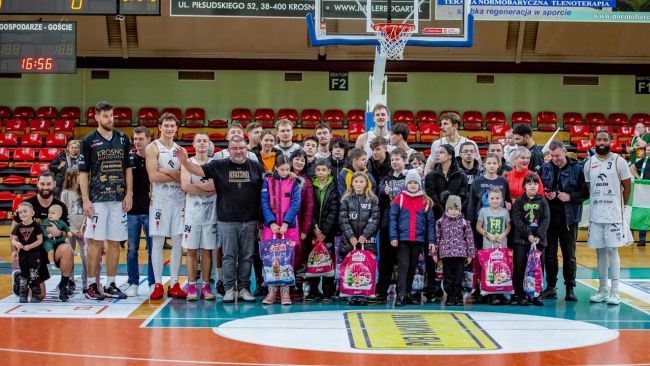 Fot. Krośnieński Klub Koszykówki