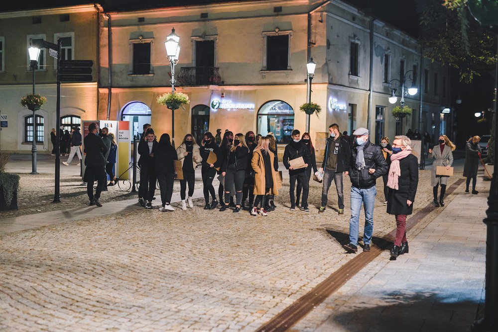 Protest kobiet w Krośnie w sprawie wyroku TK