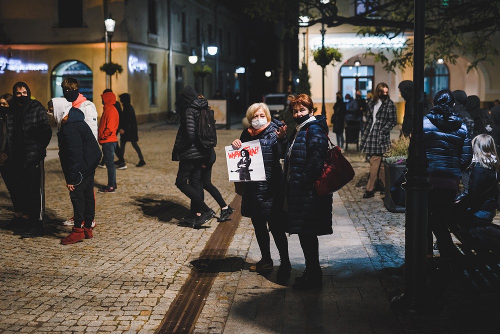 Protest kobiet w Krośnie w sprawie wyroku TK