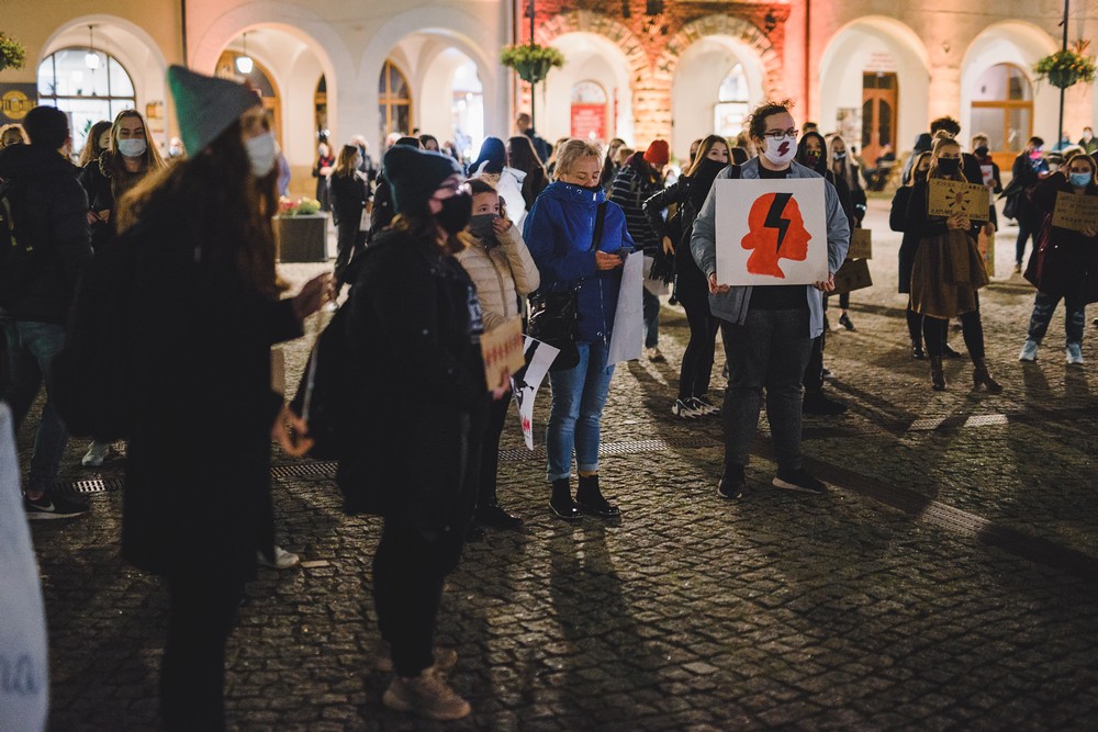 Protest kobiet w Krośnie w sprawie wyroku TK