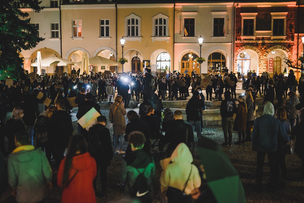 Protest kobiet w Krośnie w sprawie wyroku TK