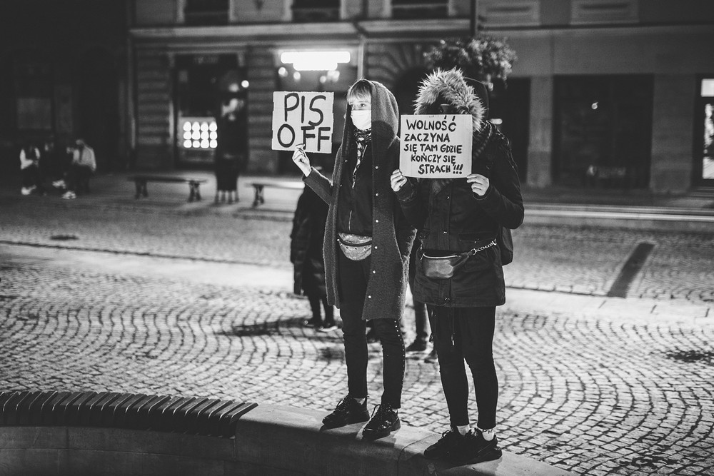 Protest kobiet w Krośnie w sprawie wyroku TK