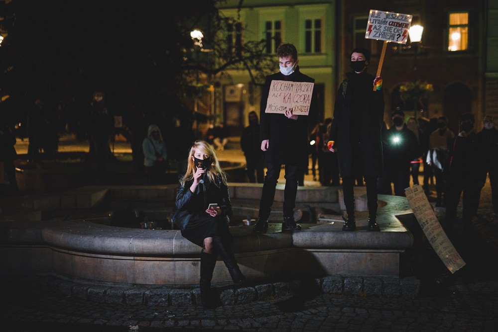 Protest kobiet w Krośnie w sprawie wyroku TK