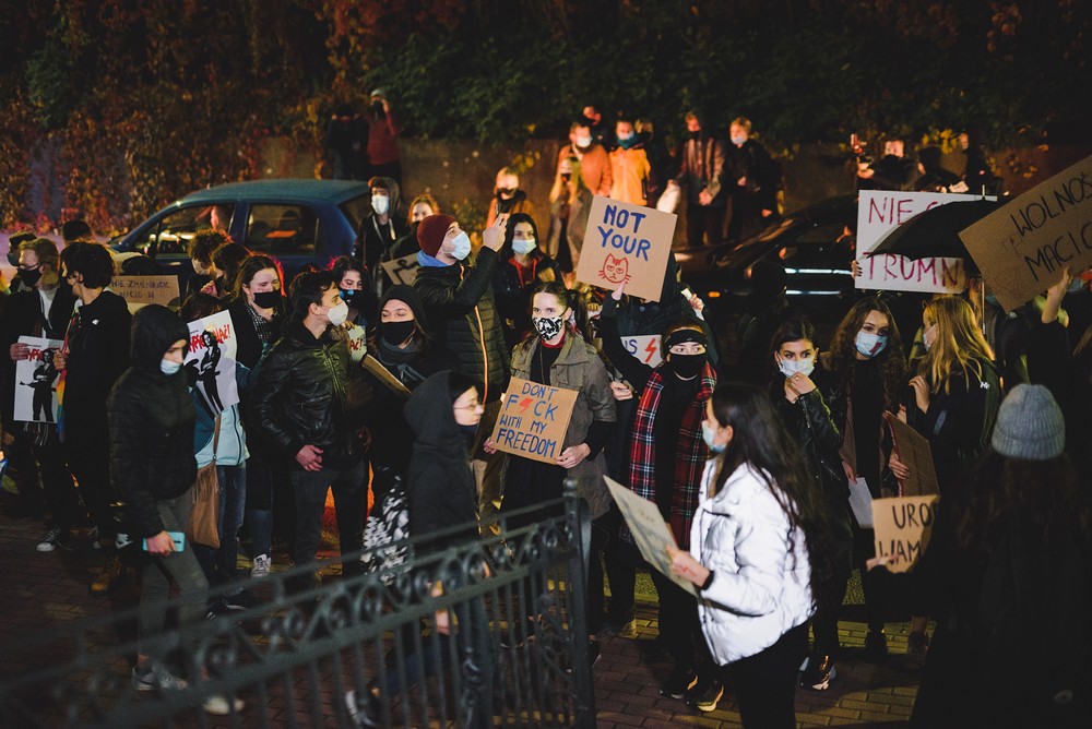 Protest kobiet w Krośnie w sprawie wyroku TK