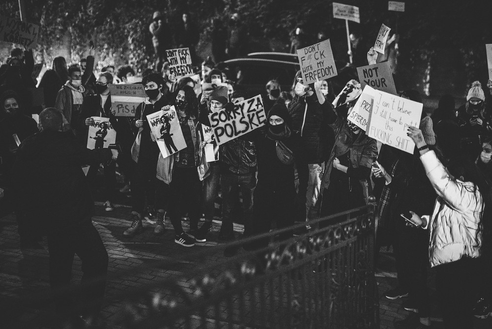Protest kobiet w Krośnie w sprawie wyroku TK