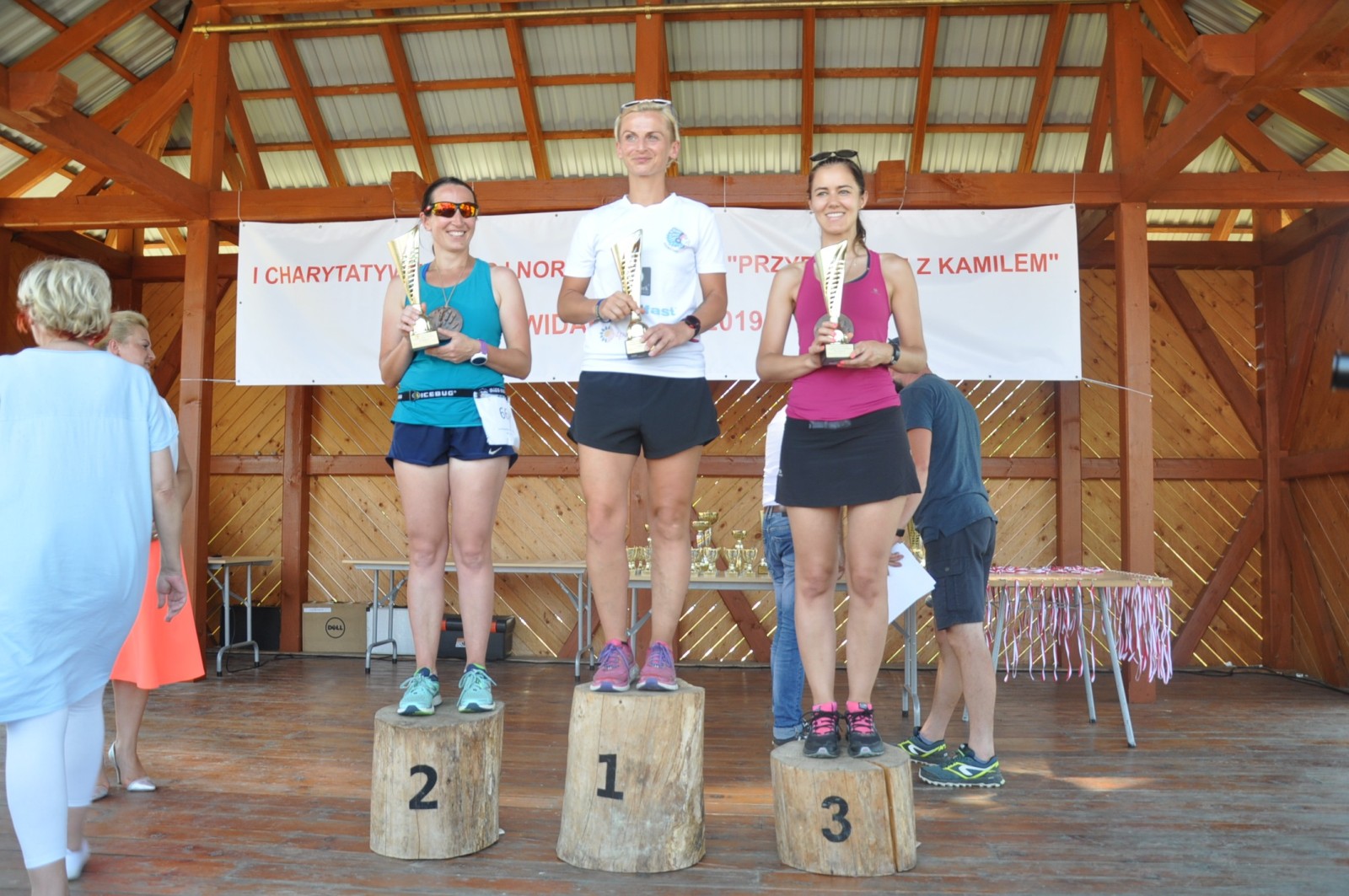 I Charytatywny Bieg oraz marsz Nordic Walking "Przybij Piątkę z Kamilem"