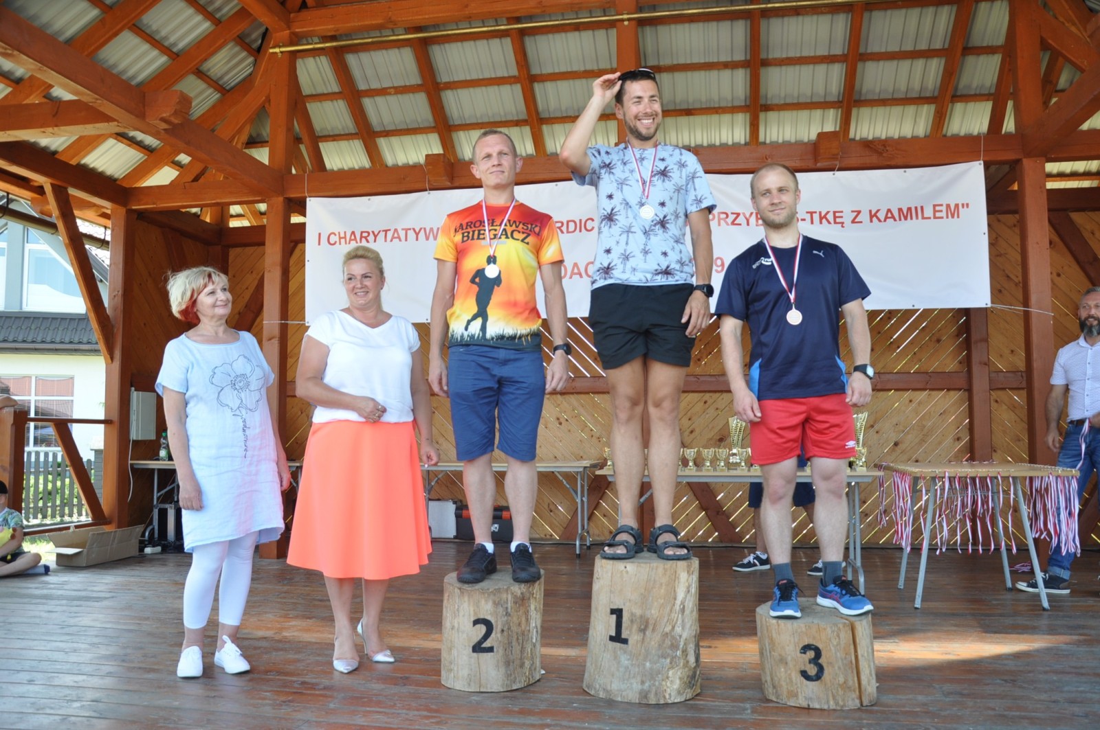 I Charytatywny Bieg oraz marsz Nordic Walking "Przybij Piątkę z Kamilem"