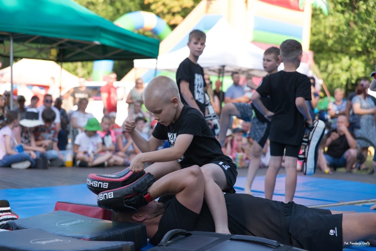 26 czerwca na terenach zielonych i kompleksie basenów odkrytych przy ulicy Zdrojowej w Rymanowie-Zdroju odbył się IX Piknik Rodzinny pamięci Ignacego Łukasiewicza organizowany przez Świerkowy Zdrój Medical Spa Sp. z o. o.