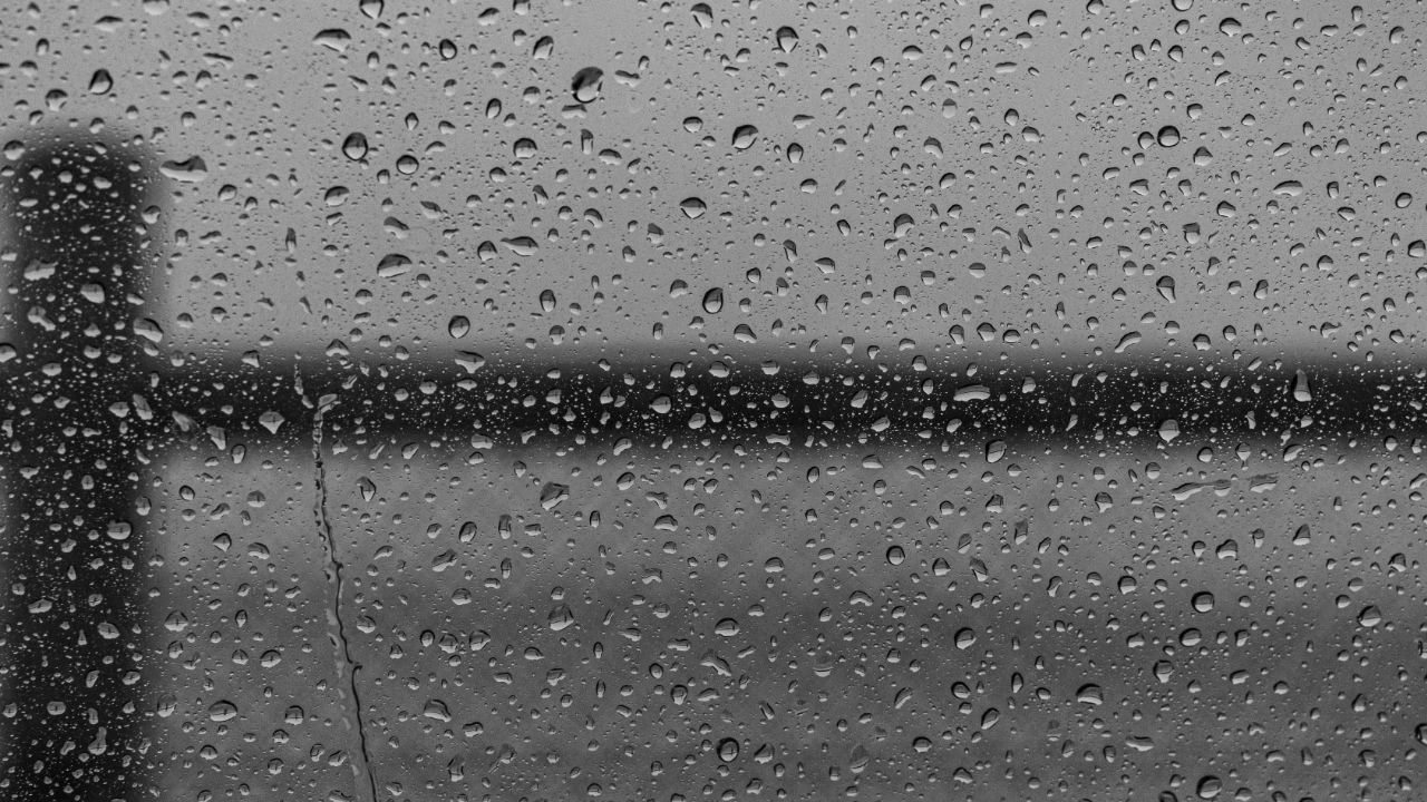 Nadchodzi załamanie pogody: Ulewne deszcze nad regionem