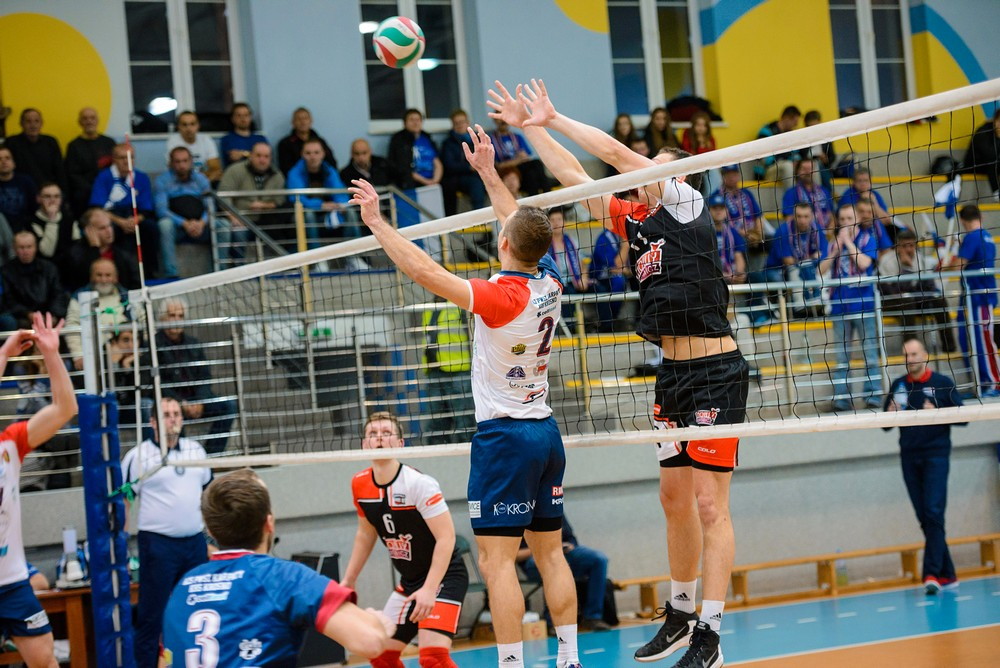AZS PWSZ Karpaty KHS Krosno - Contimax MOSiR Bochnia. Fot. Łukasz Jaracz