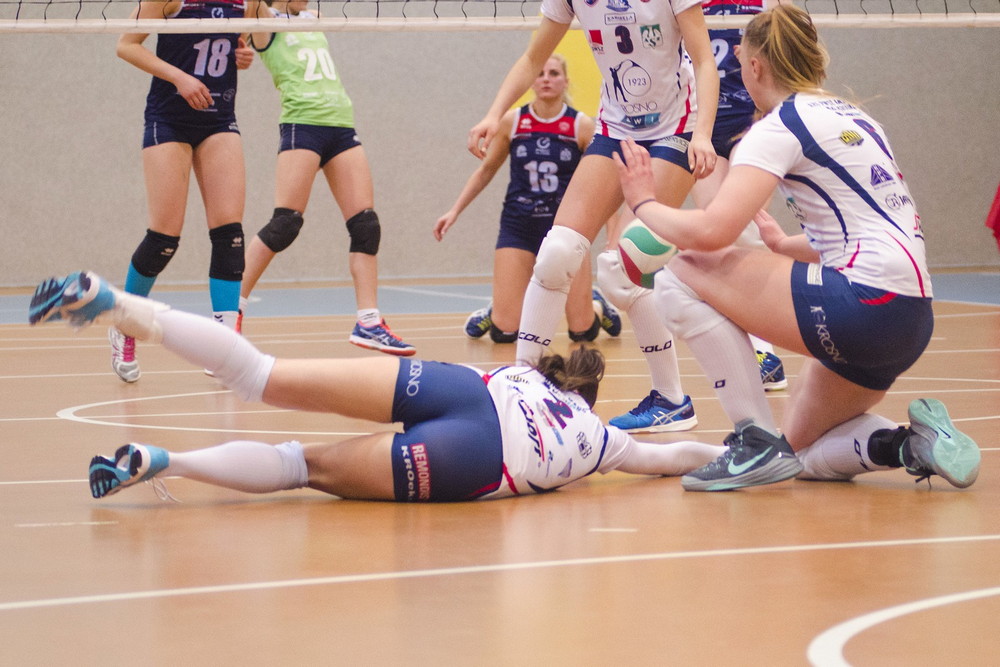 AZS PWSZ Karpaty MOSiR KHS Krosno - KŚ AZS Politechnika Śląska Gliwice. Fot. Tomek Jerzak
