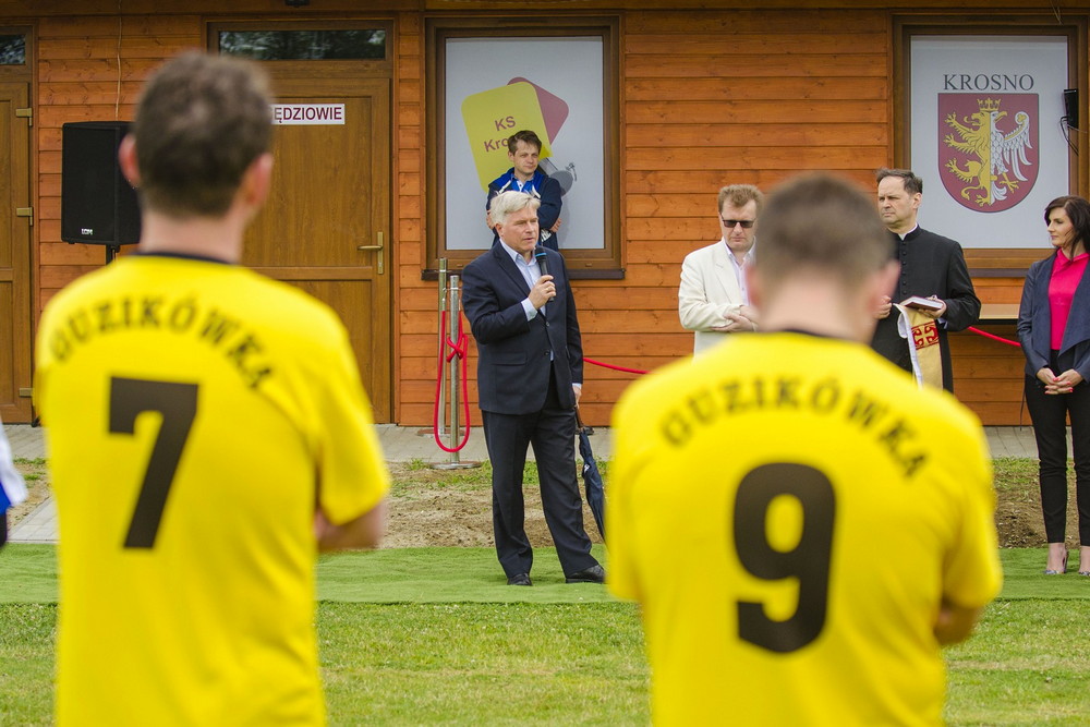 Otwarto nowe boisko na Guzikówce. Fot. Karol Słomka