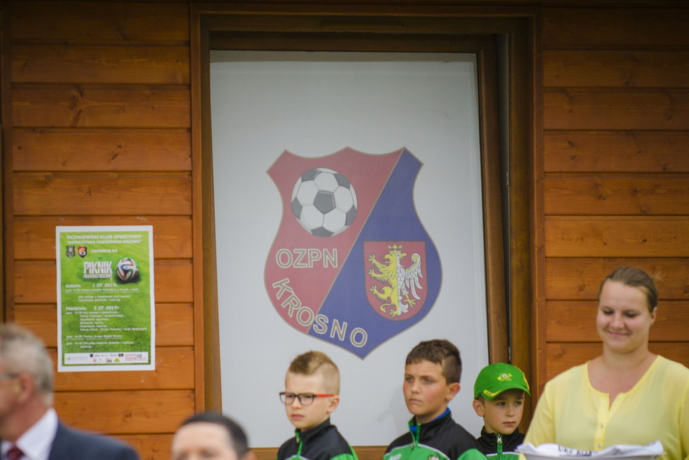 Otwarto nowe boisko na Guzikówce. Fot. Karol Słomka