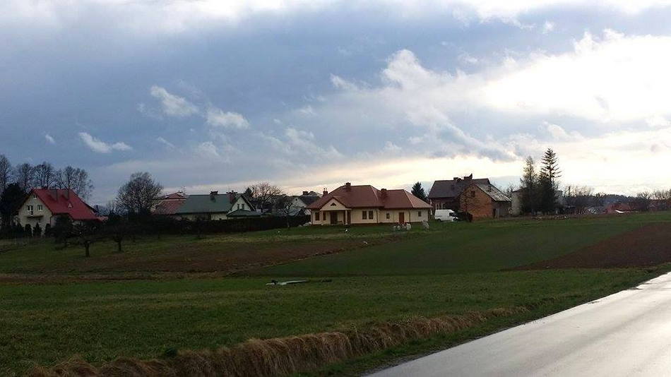 Zerwane dachy po poniedziałkowej burzy