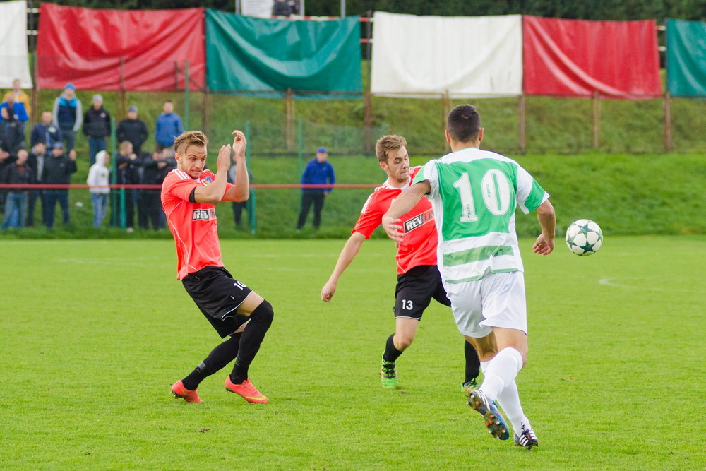COSMOS NOWOTANIEC - KARPATY KROSNO