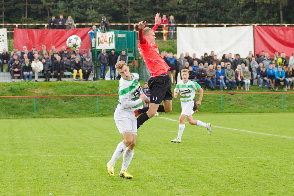 COSMOS NOWOTANIEC - KARPATY KROSNO