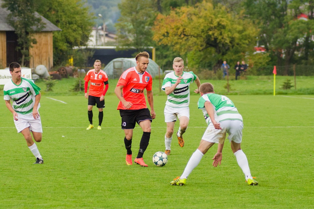 COSMOS NOWOTANIEC - KARPATY KROSNO
