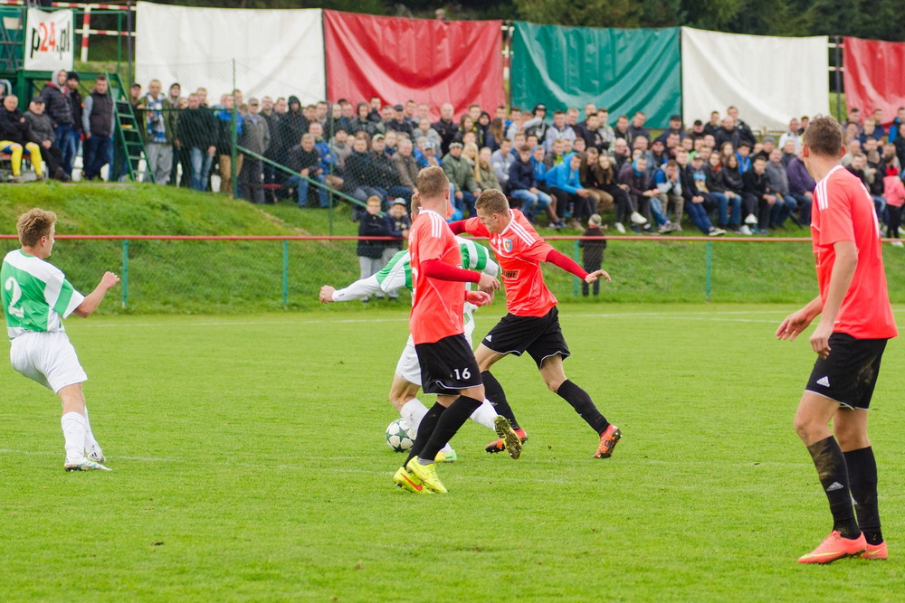 COSMOS NOWOTANIEC - KARPATY KROSNO