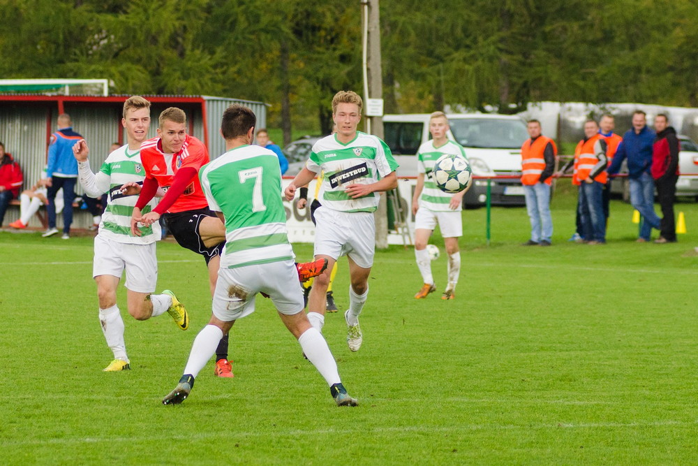 COSMOS NOWOTANIEC - KARPATY KROSNO