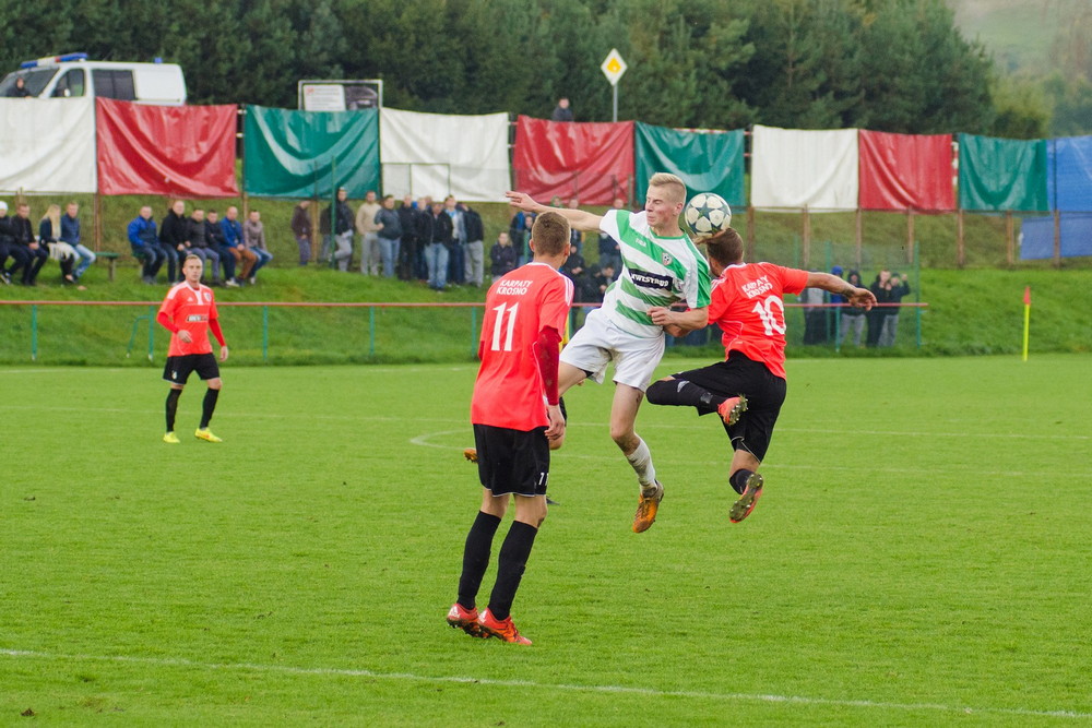 COSMOS NOWOTANIEC - KARPATY KROSNO