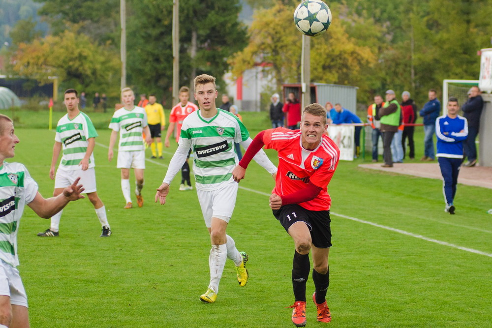 COSMOS NOWOTANIEC - KARPATY KROSNO
