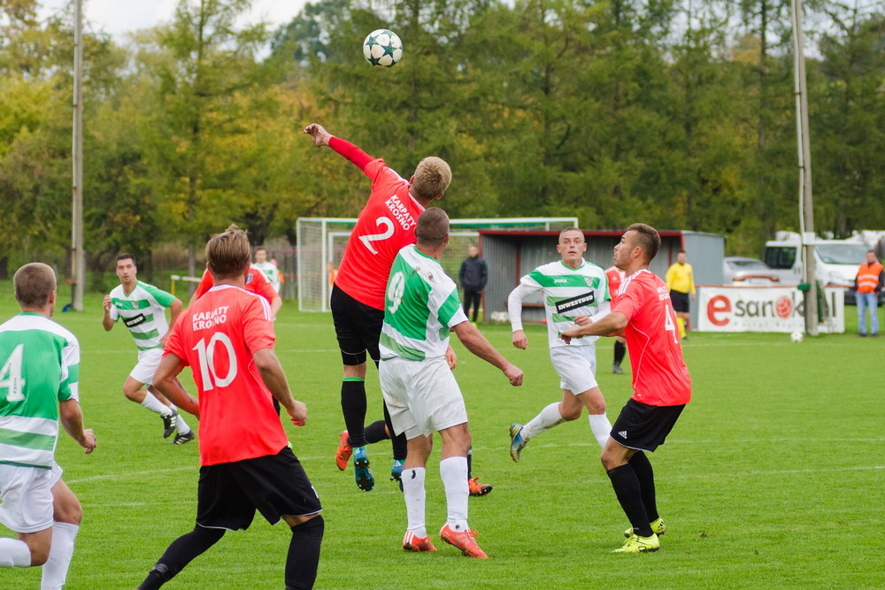 COSMOS NOWOTANIEC - KARPATY KROSNO