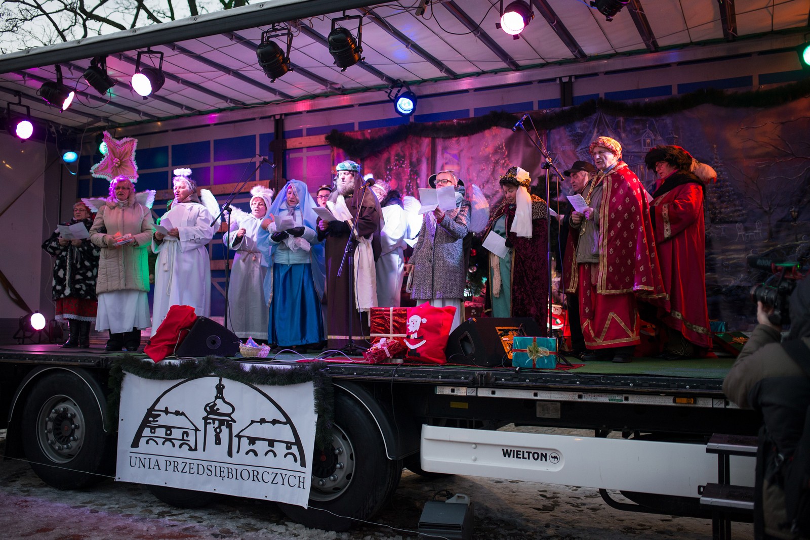 Tradycyjne spotkanie wigilijne na krośnieńskim Rynku Fot. Łukasz Jaracz