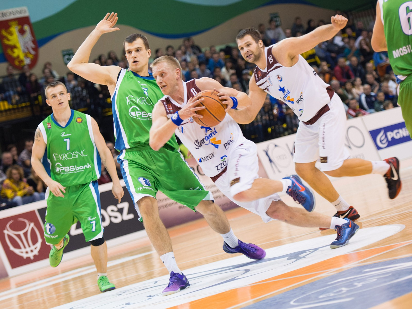 MOSiR PBS Bank KHS Krosno - KS Spójnia Stargard Szczeciński Fot. Łukasz Jaracz