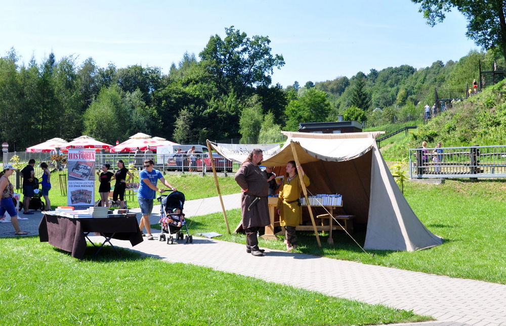 "Dwa oblicza" w Karpackiej Troi. Fot. Piotr Dymiński