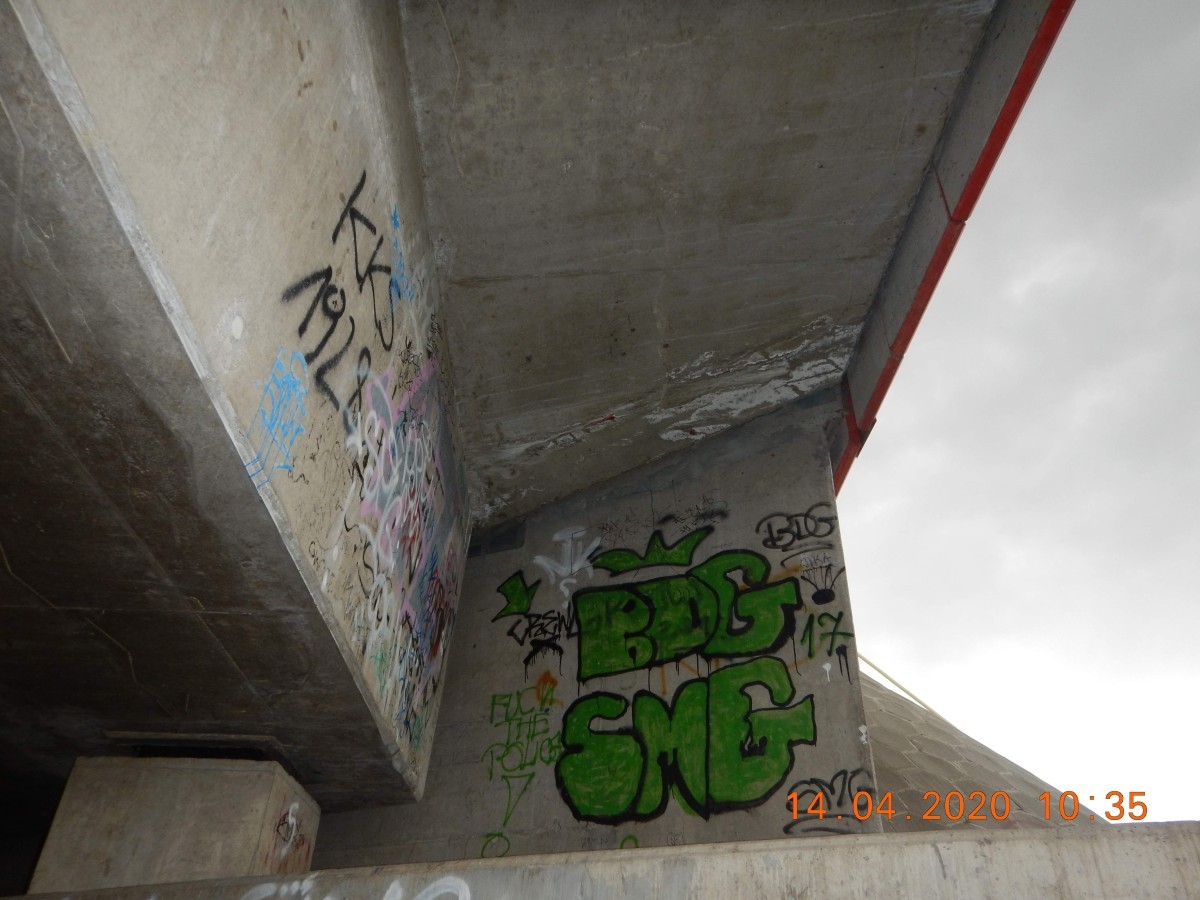 Pseudografficiarze zdewastowali kilka obiektów w Krośnie