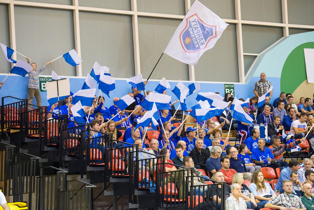 AZS PWSZ Karpaty MOSiR KHS Krosno 2:3 Budowlani Toruń. Fot Łukasz Jaracz