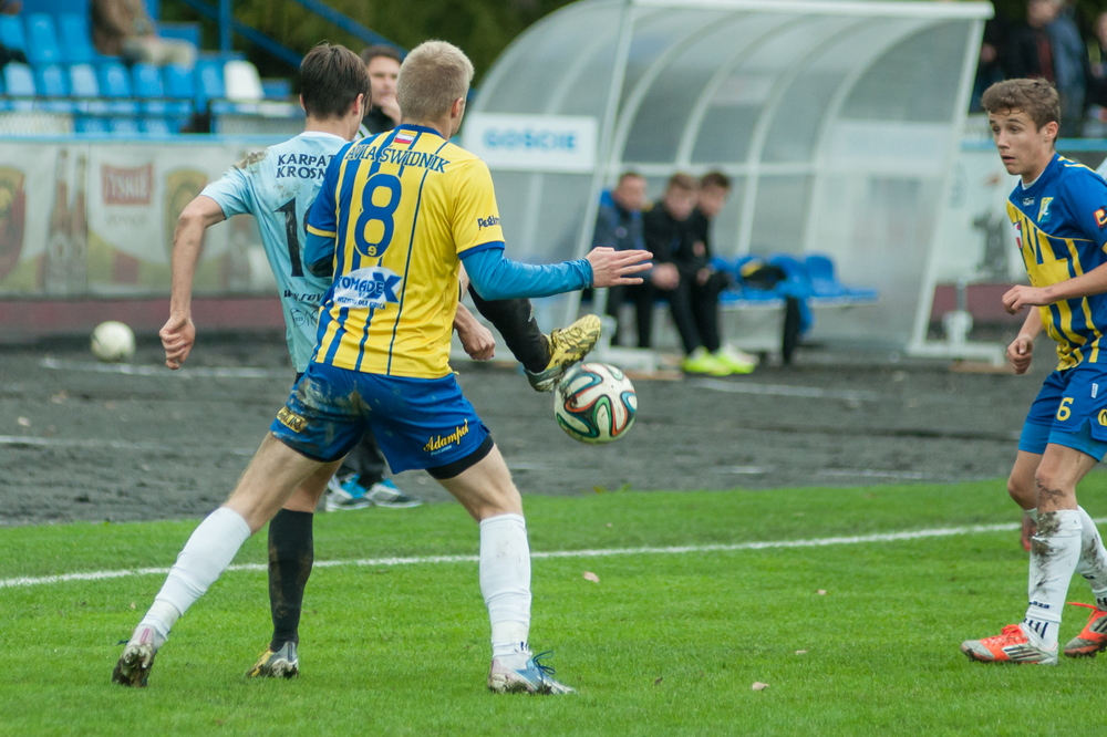 Karpaty Krosno 2:2 Avia Świdnik. Fot. Tomek Jerzak