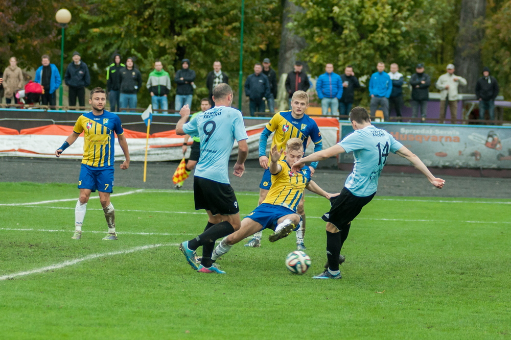 Karpaty Krosno 2:2 Avia Świdnik. Fot. Tomek Jerzak