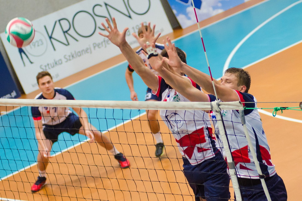 KROSNO GLASS KARPATY PWSZ - ASPS AVIA ŚWIDNIK