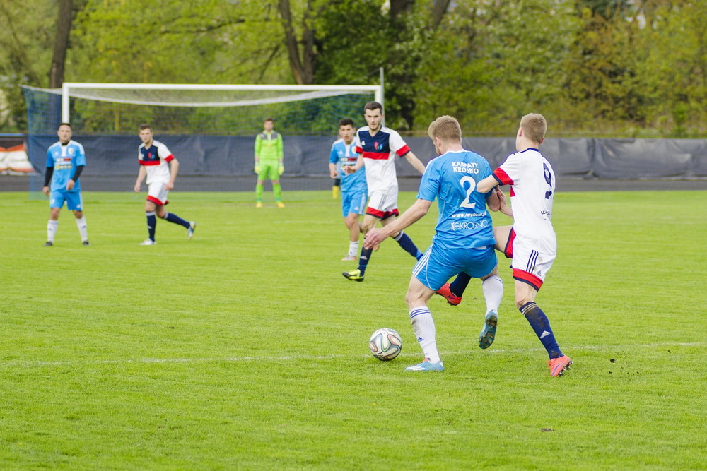 Karpaty Krosno – LKS Pisarowce 2:0. Fot. Tomek Jerzak