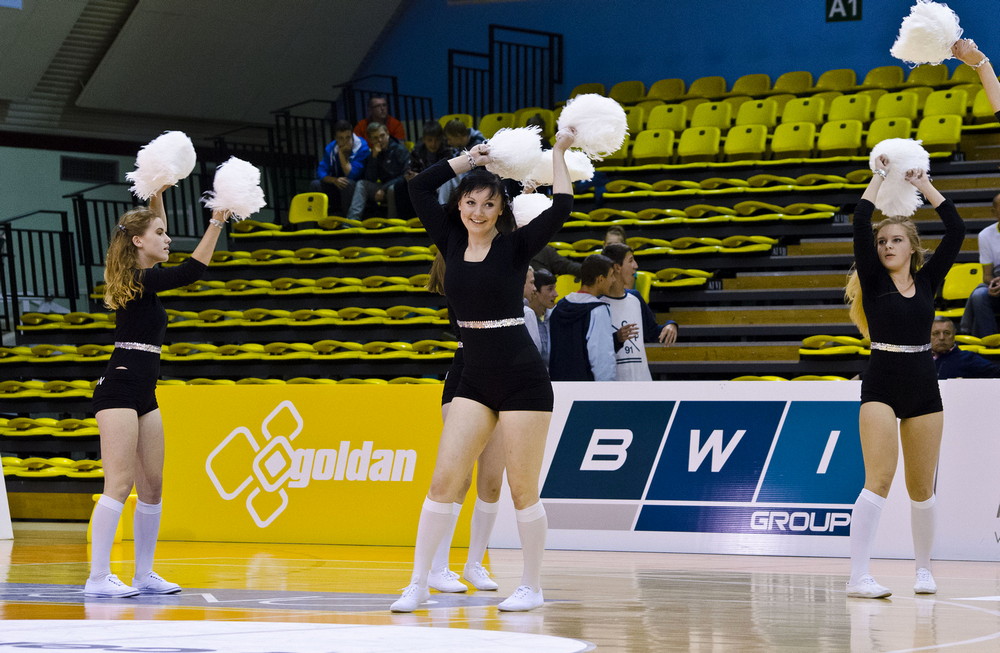 AZS PWSZ Karpaty MOSiR KHS Krosno 3:0 SMS PZPS Szczyrk. Fot. Karol Słomka