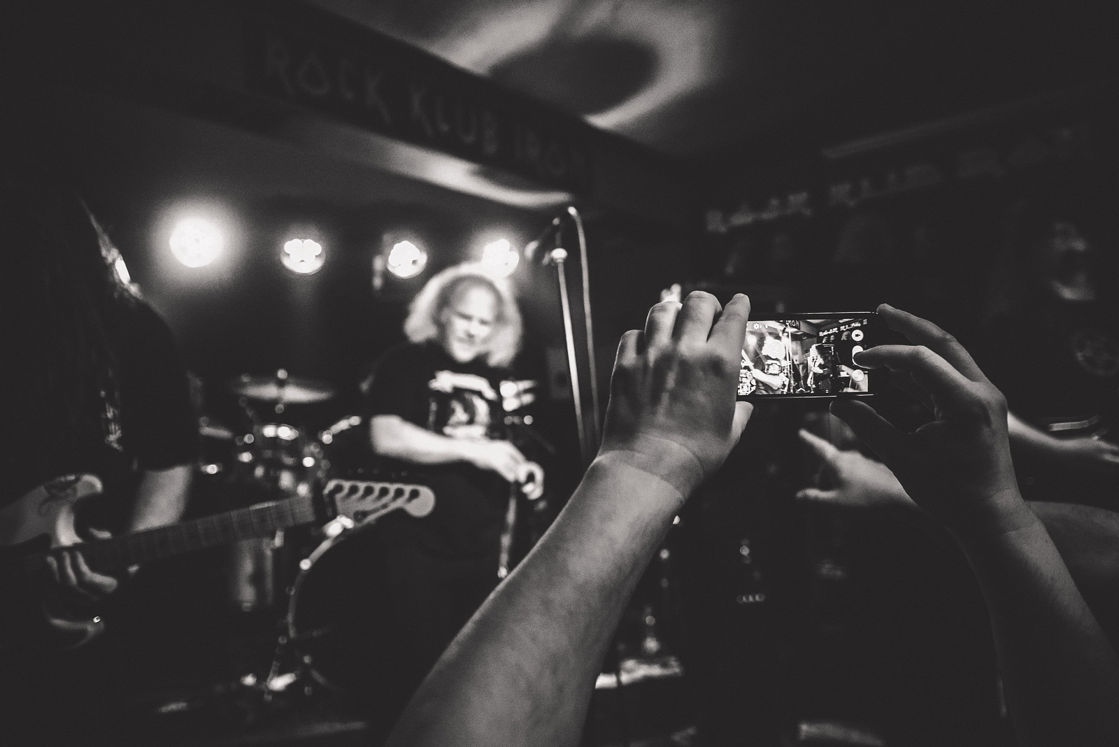 KAT & Roman Kostrzewski w Rock Klub Iron. Fot. Łukasz Jaracz