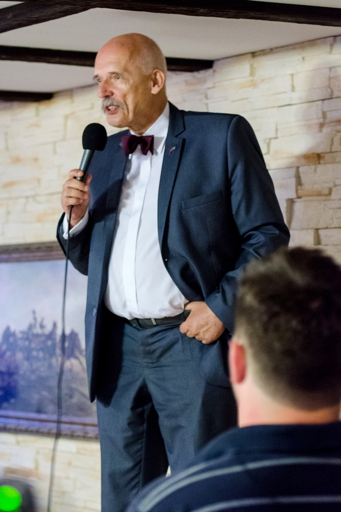 Janusz Korwin-Mikke spotkał się z mieszkańcami Krosna