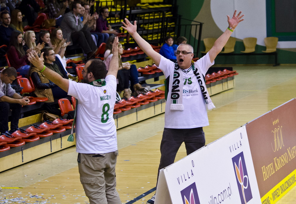 KOSZYKÓWKA: Miasto Szkła Krosno 62:52 Legia Warszawa. Fot. Karol Słomka