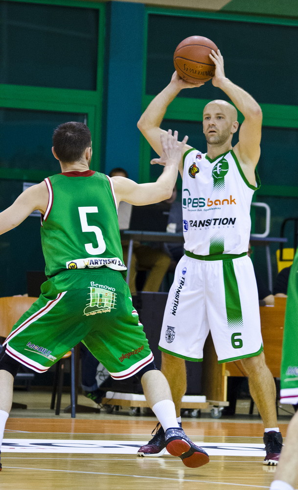 KOSZYKÓWKA: Miasto Szkła Krosno 62:52 Legia Warszawa. Fot. Karol Słomka