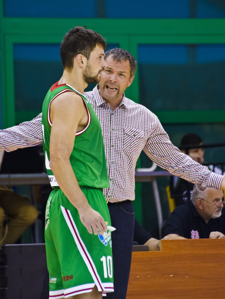 KOSZYKÓWKA: Miasto Szkła Krosno 62:52 Legia Warszawa. Fot. Karol Słomka