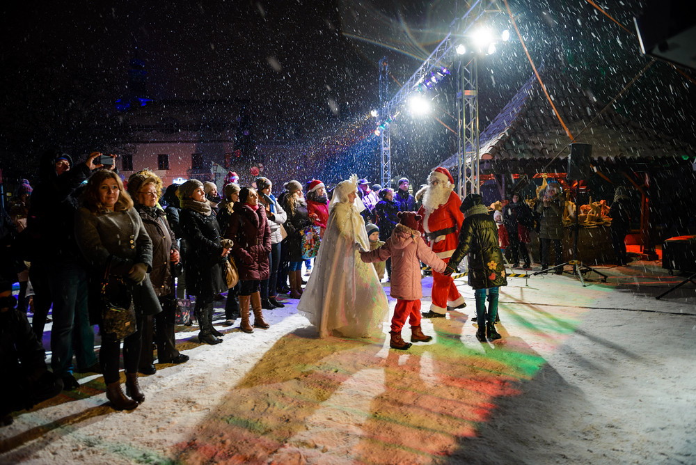 Święty Mikołaj odwiedził Rynek Krosna. Fot. Łukasz Jaracz