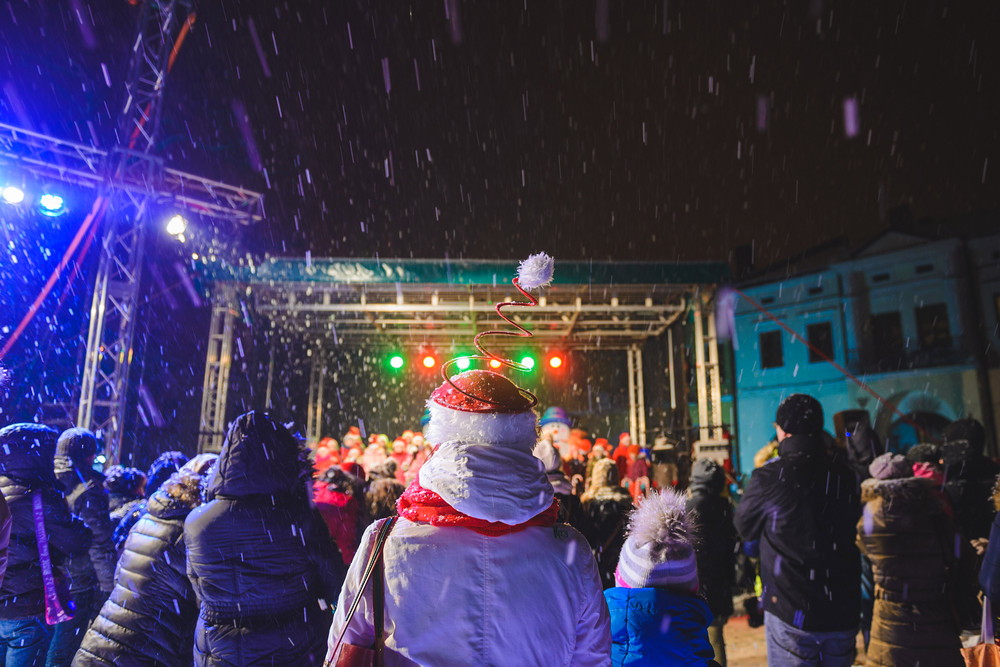 Święty Mikołaj odwiedził Rynek Krosna. Fot. Łukasz Jaracz