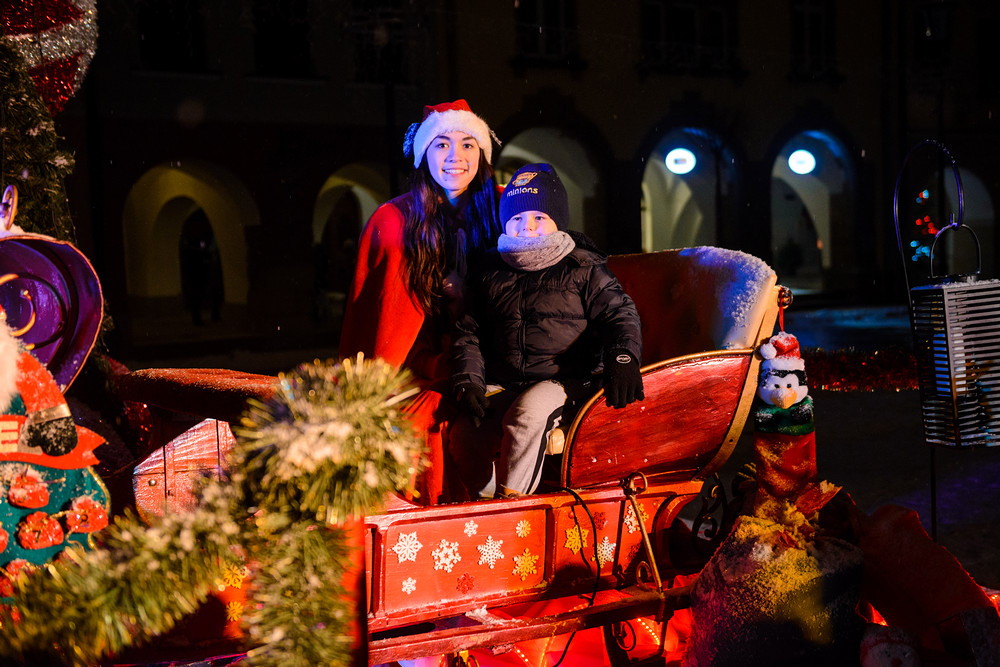 Święty Mikołaj odwiedził Rynek Krosna. Fot. Łukasz Jaracz