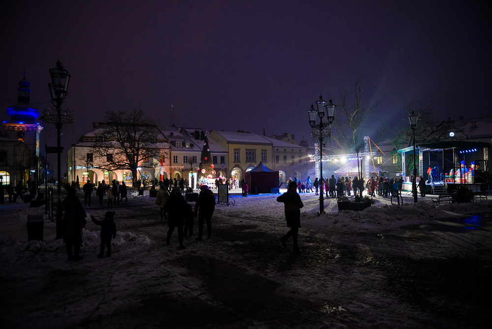 Święty Mikołaj odwiedził Rynek Krosna. Fot. Łukasz Jaracz