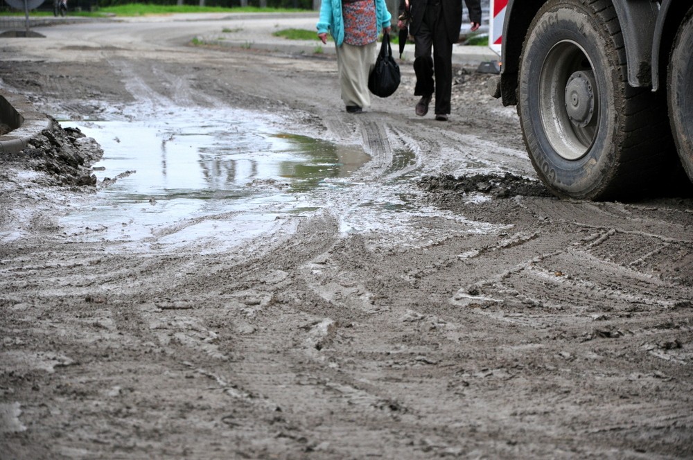 Zamknięta ul. Moniuszki. Mieszkańcy skarżą się na chaos